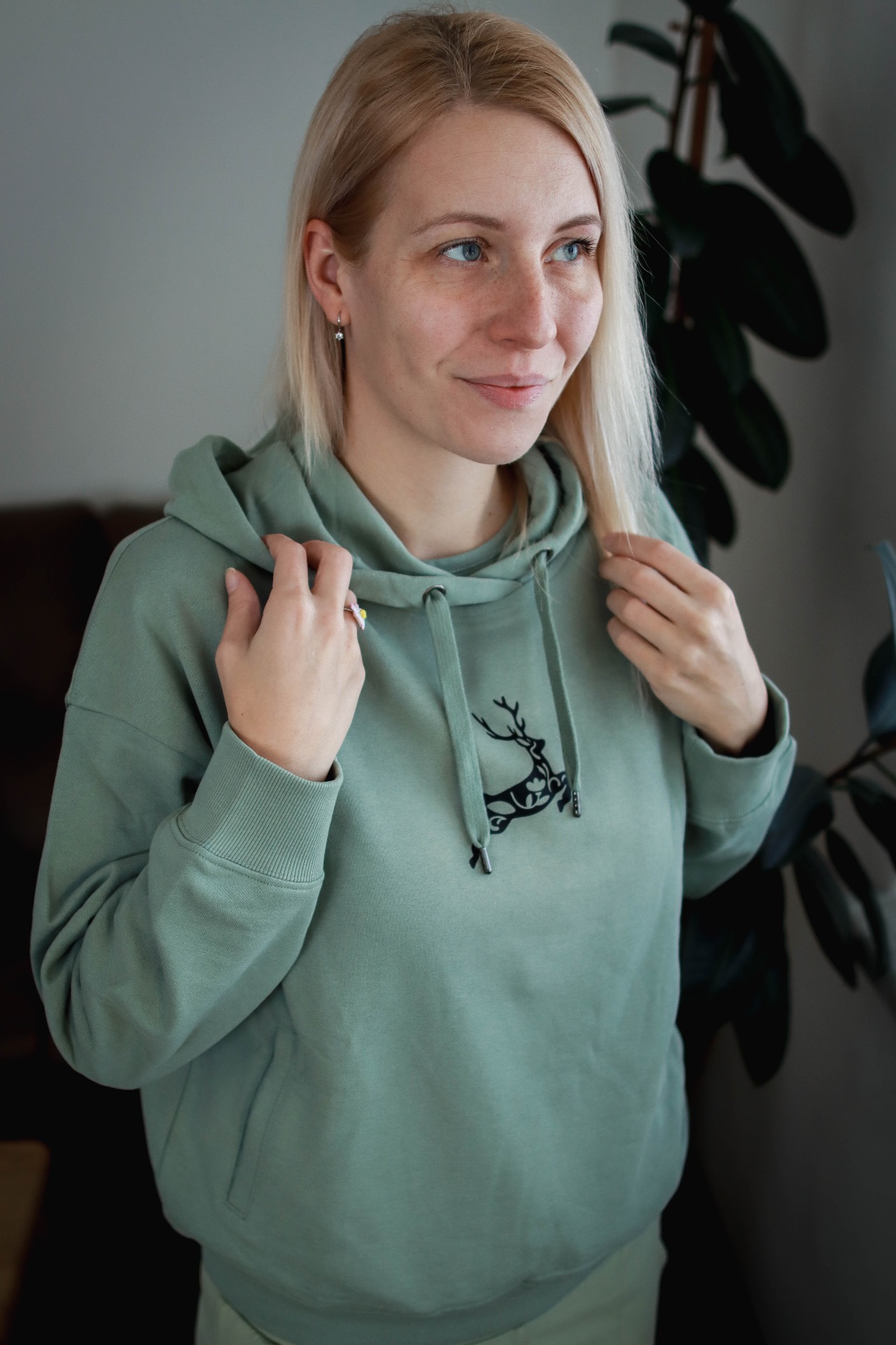 Dámská mikina s jelenem